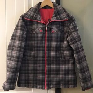Women’s north face reversible coat